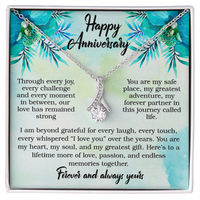 Load image into Gallery viewer, Happy Anniversary - Our Love Has Remained Strong - Alluring Beauty Necklace
